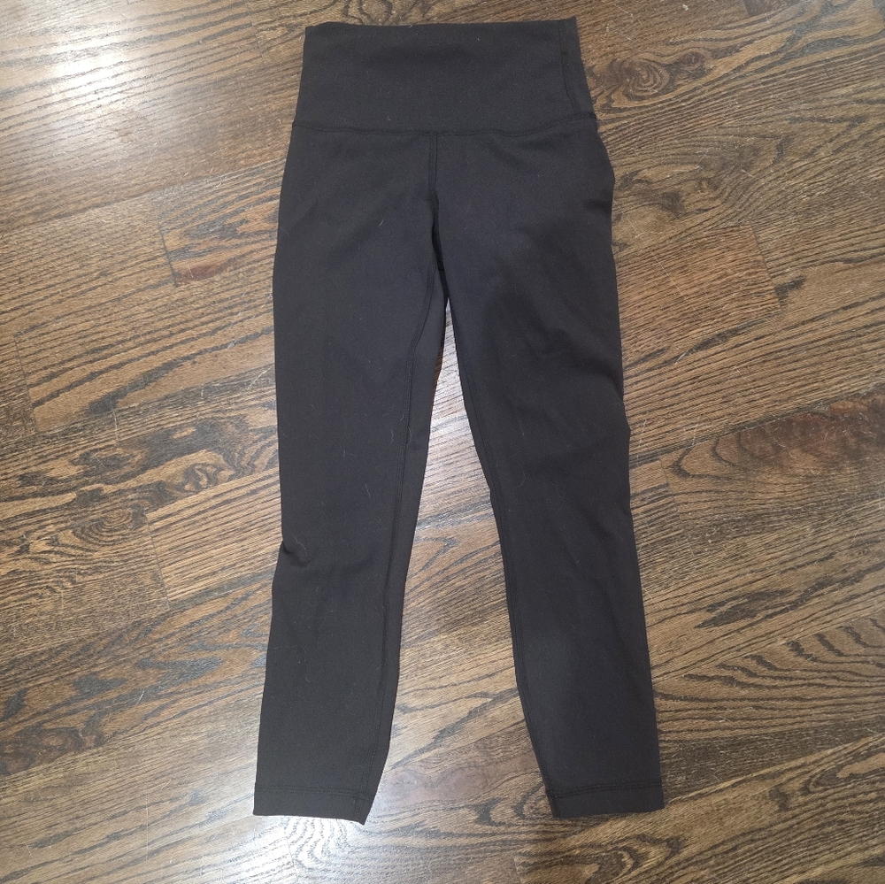 Lululemon Wunder Train Black Leggings Size 4, 25"